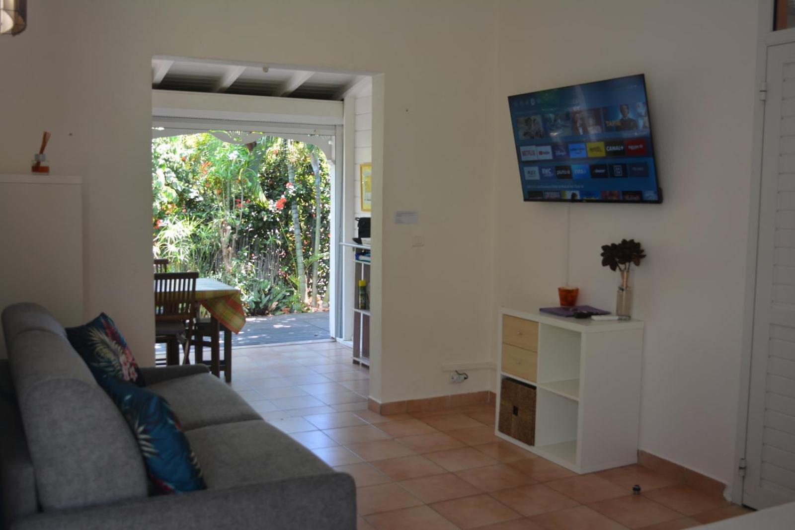 Bungalow La Papaye Bleue Residence Acces Piscine & Plage Saint-Francois  Εξωτερικό φωτογραφία