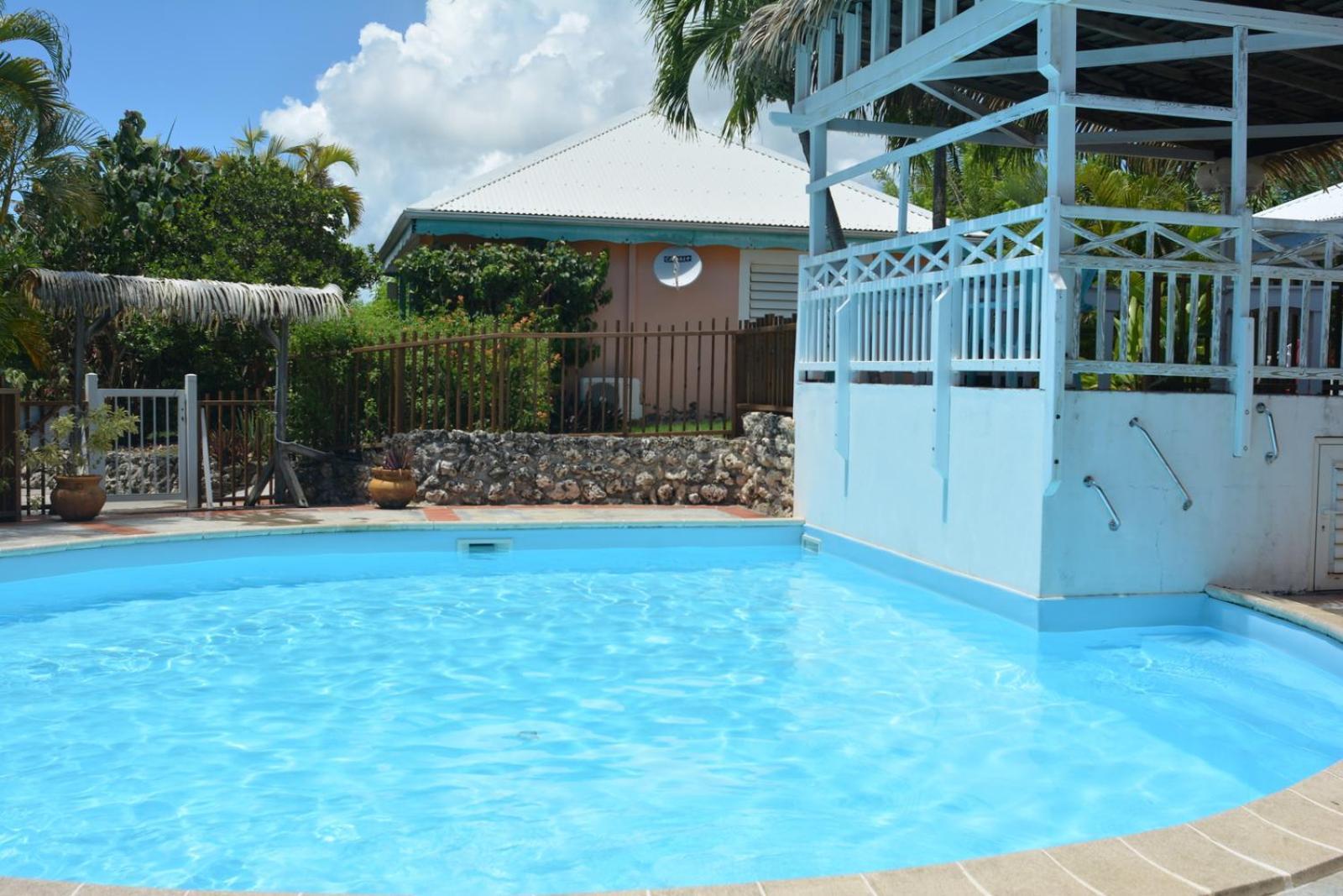 Bungalow La Papaye Bleue Residence Acces Piscine & Plage Saint-Francois  Εξωτερικό φωτογραφία